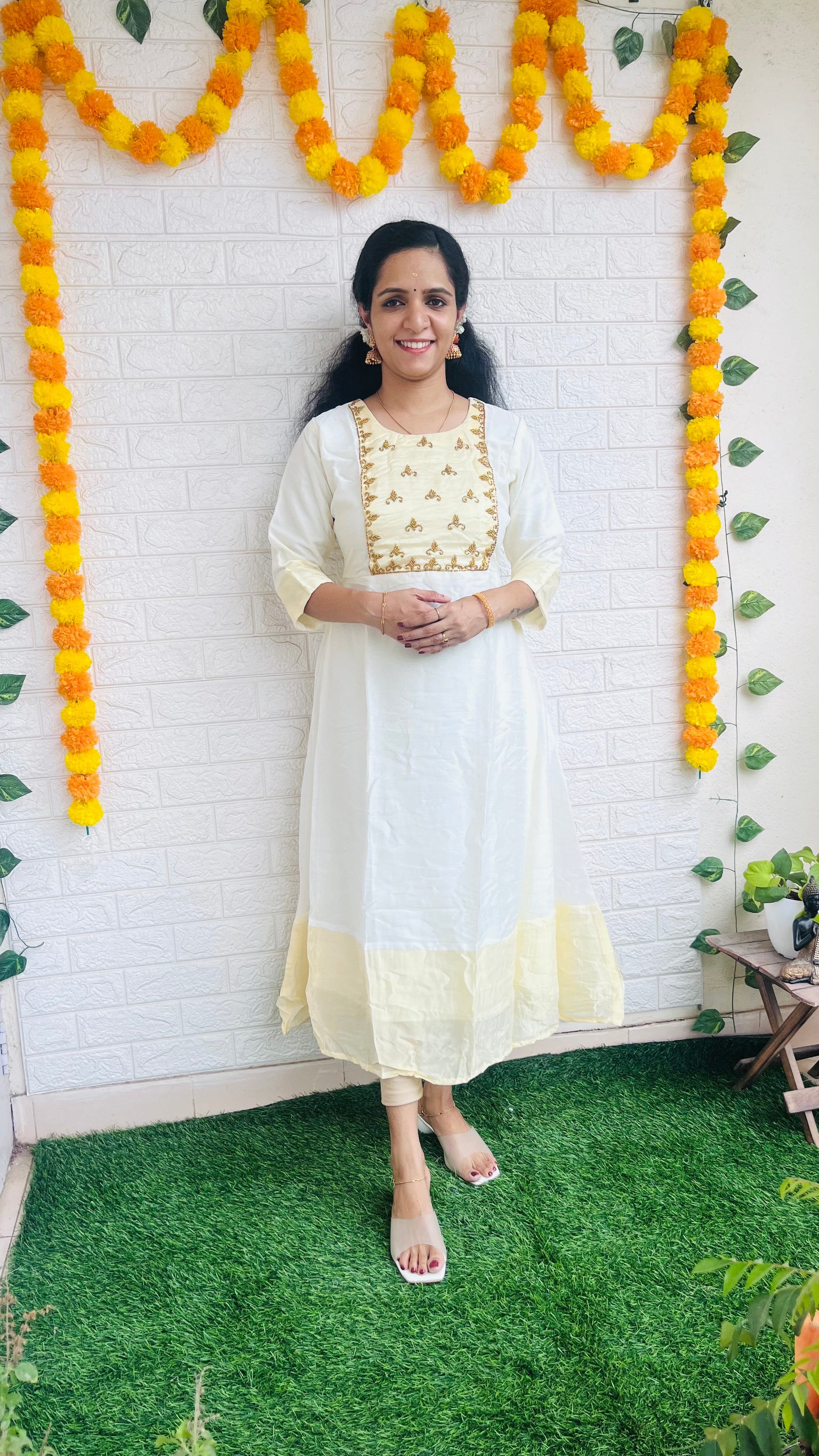 Kerala Kasavu Kurthi