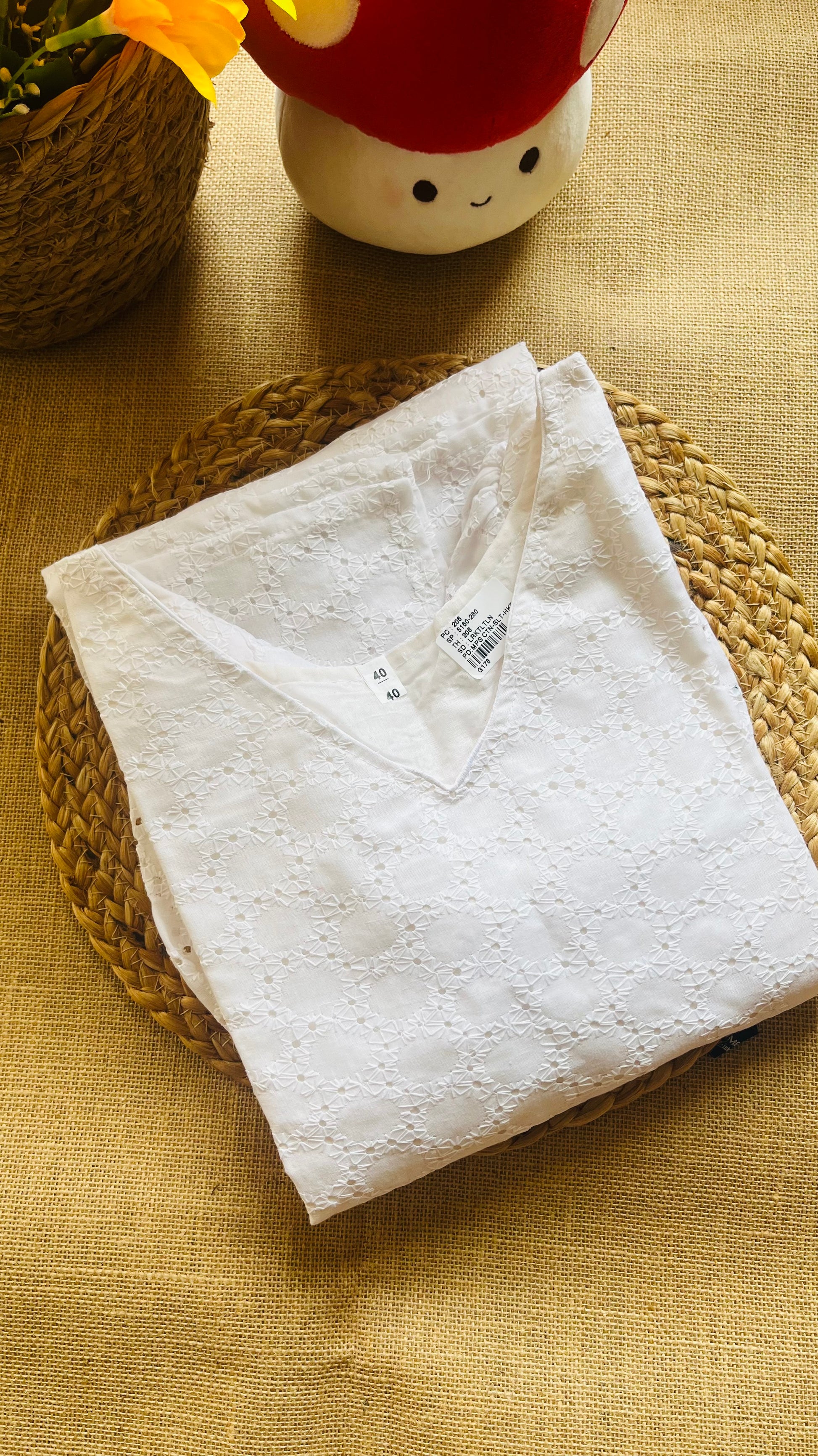 Hakoba slitted kurti with puff sleeves
