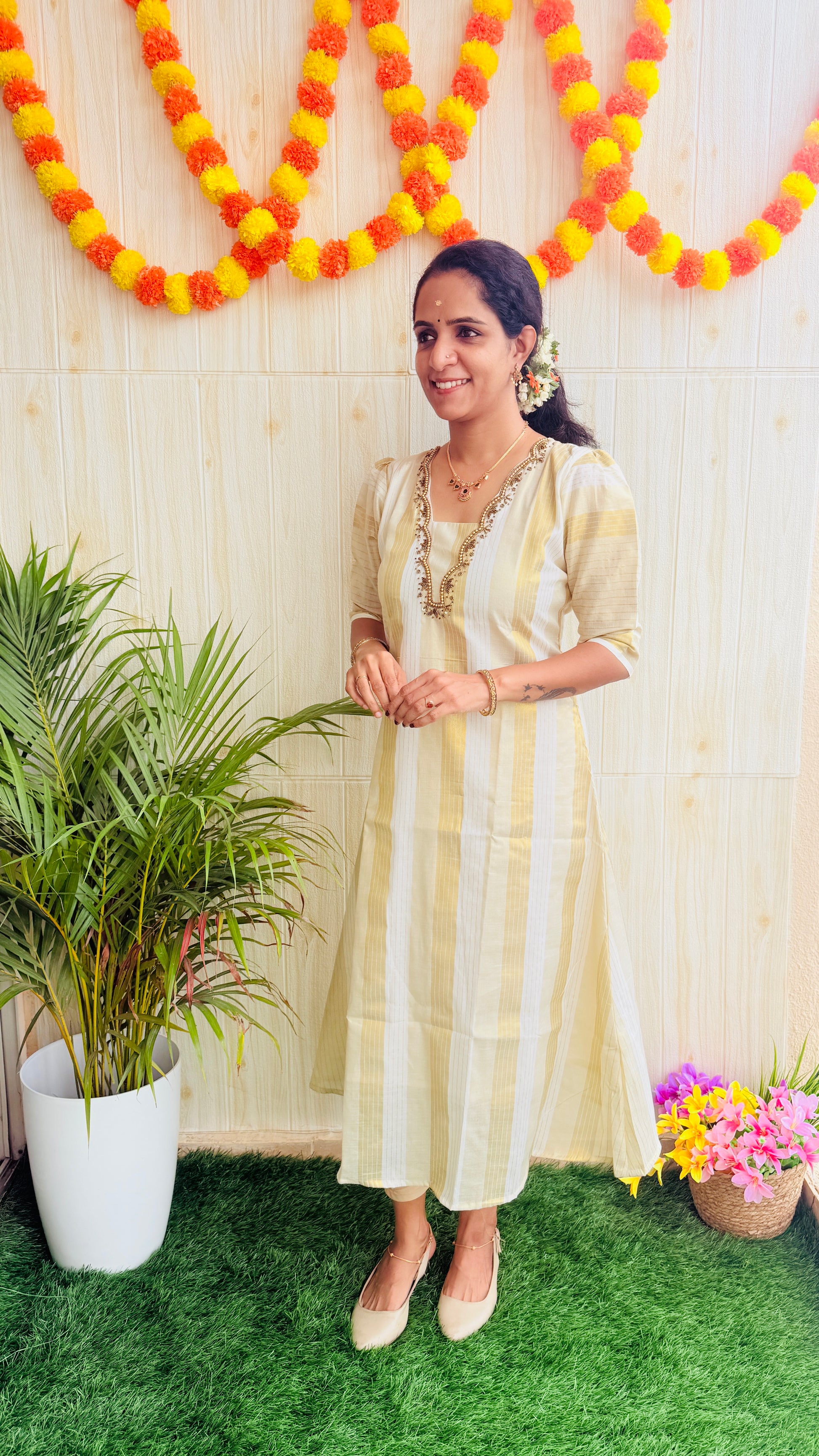 Priyam Onam Special Kurti RG983