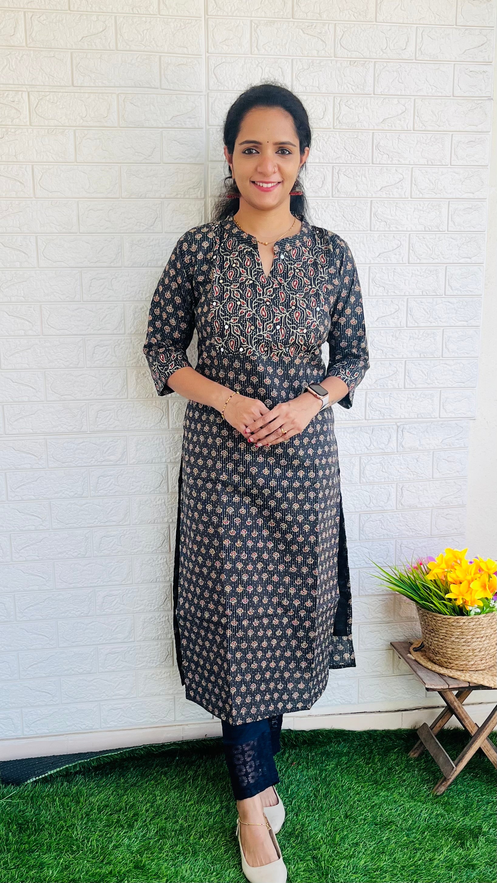 RG511 Kantha Cotton Slitted Kurti