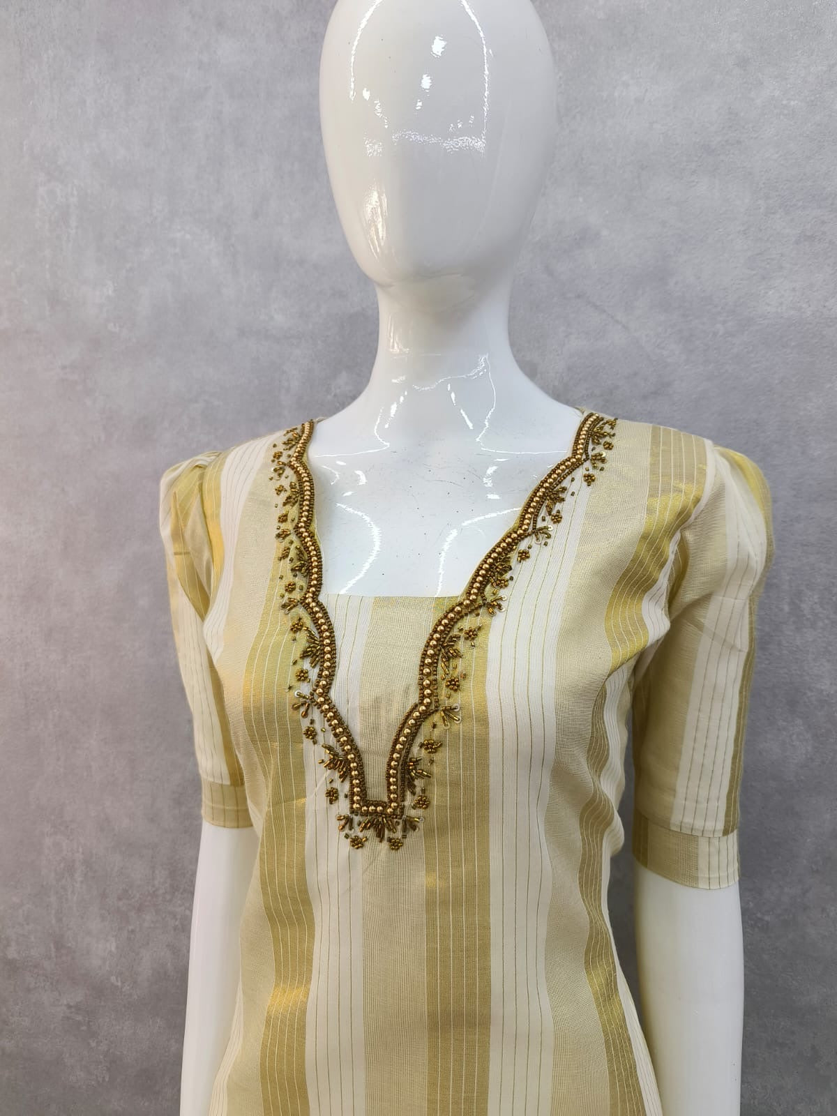 Priyam Onam Special Kurti RG983
