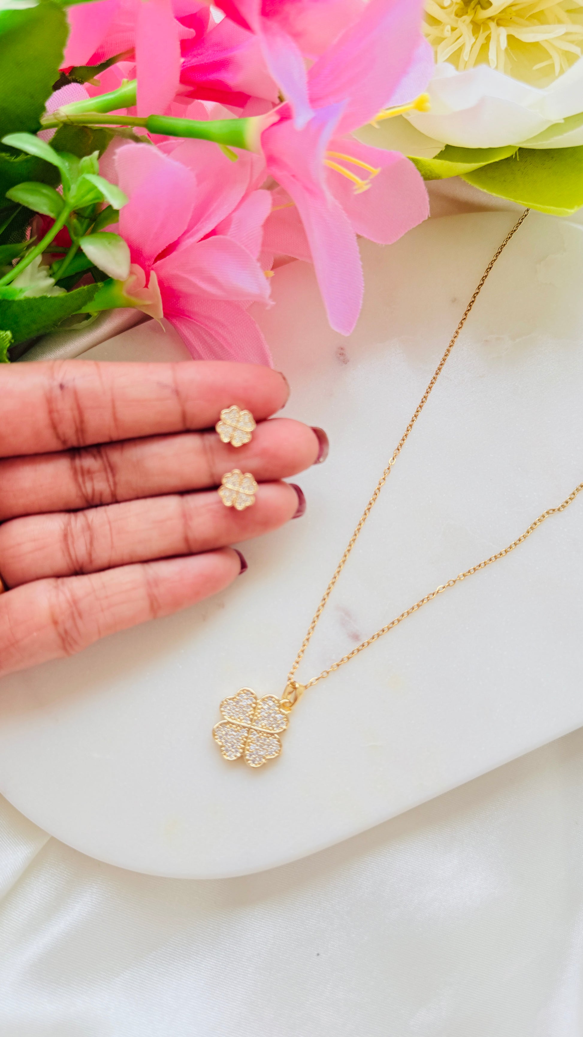 Daisy Queen Antitarnish Neckchain RJ207
