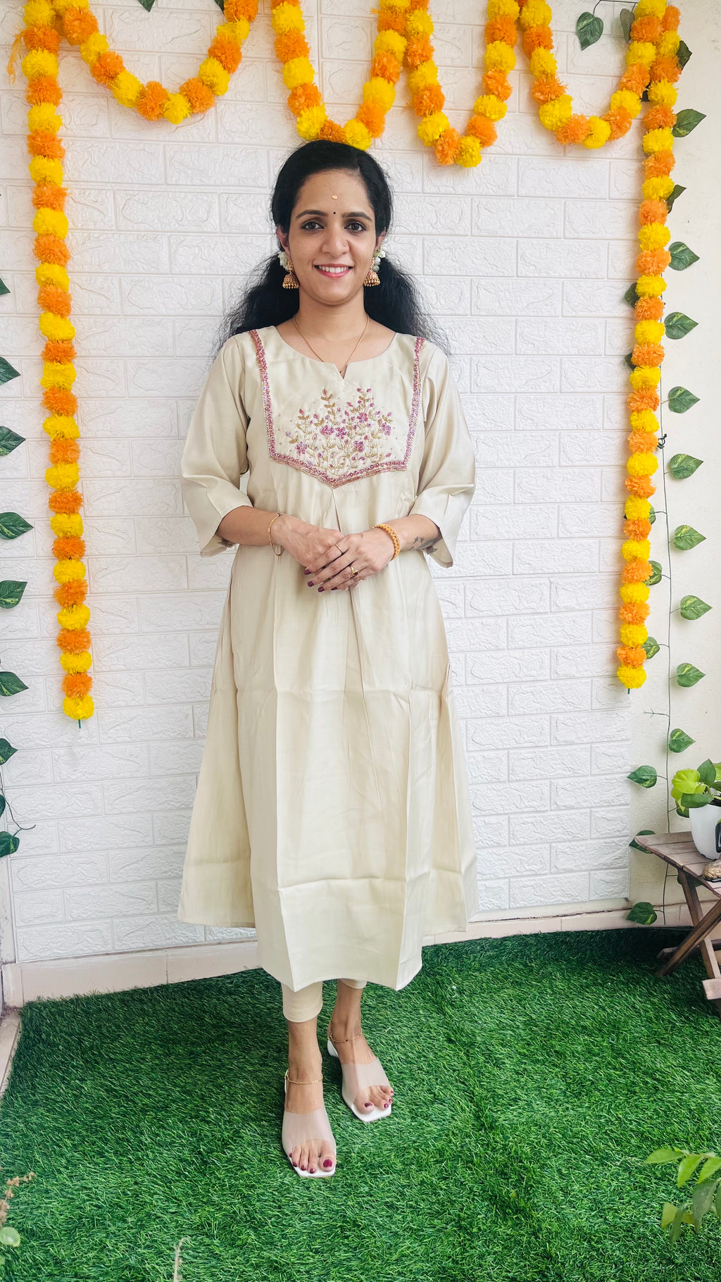 Kerala Kasavu Kurthi