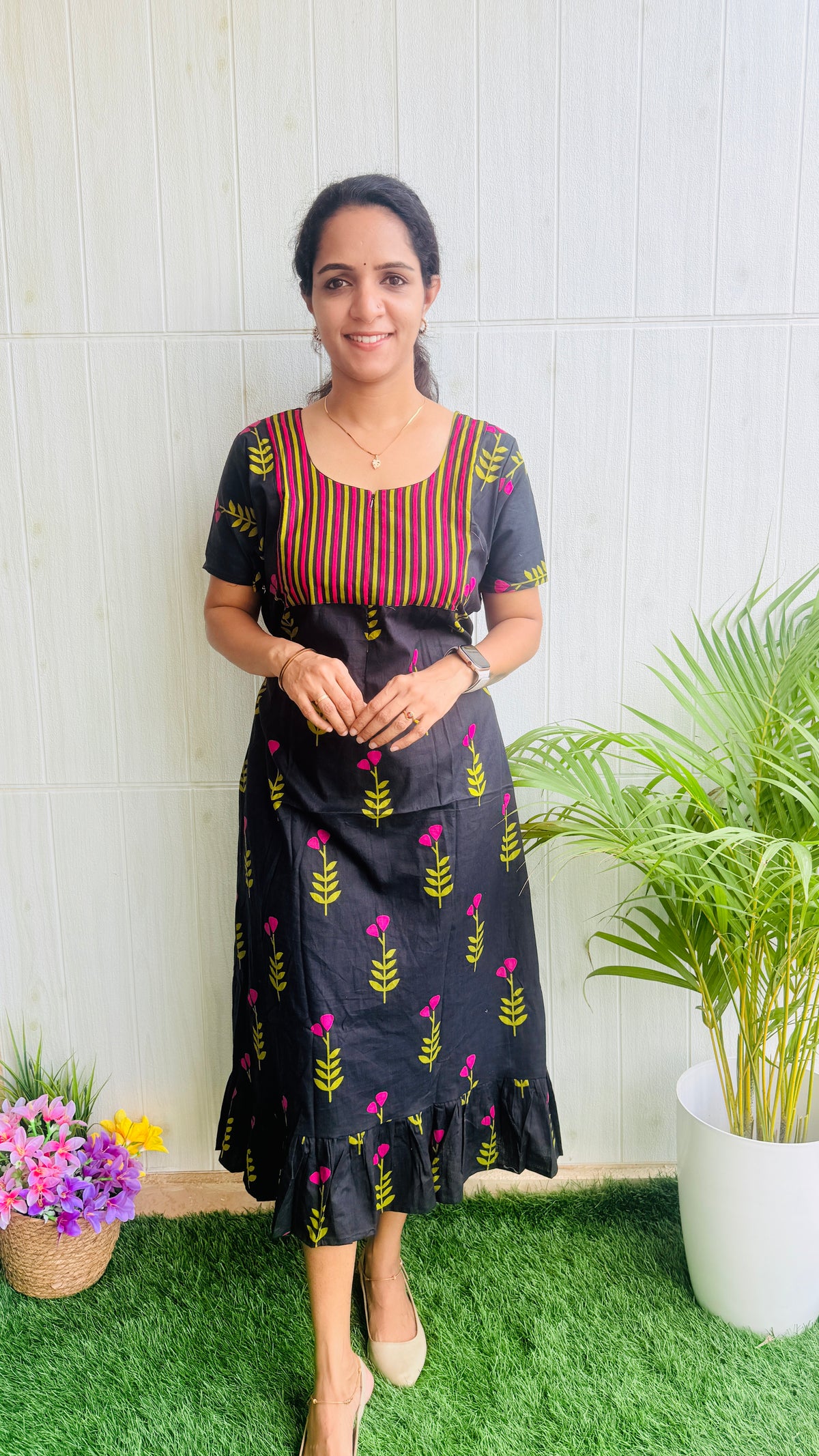 Feeding Black Blossom Frock RG1009