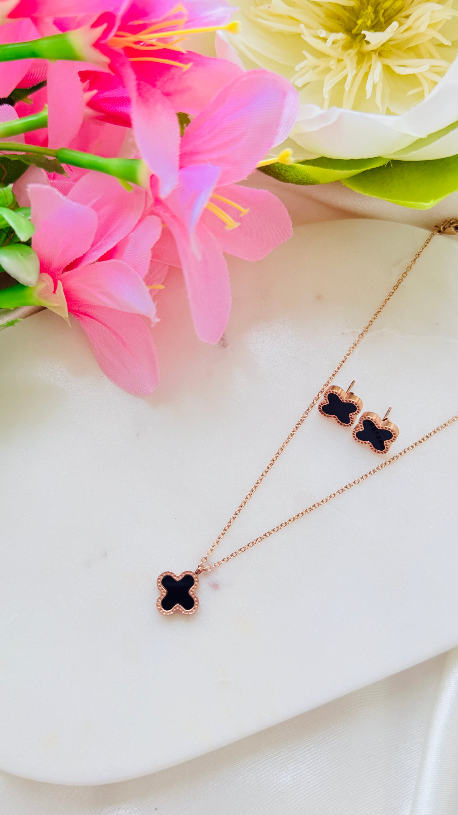 Black Queen Antitarnish Neckchain RJ207 - Rosegold