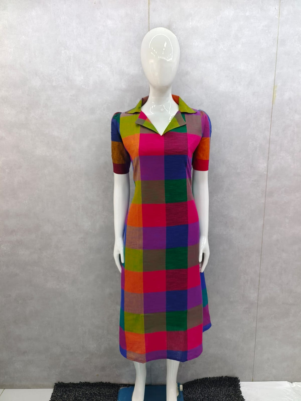 Madras Kattam Aline Kurti RG994