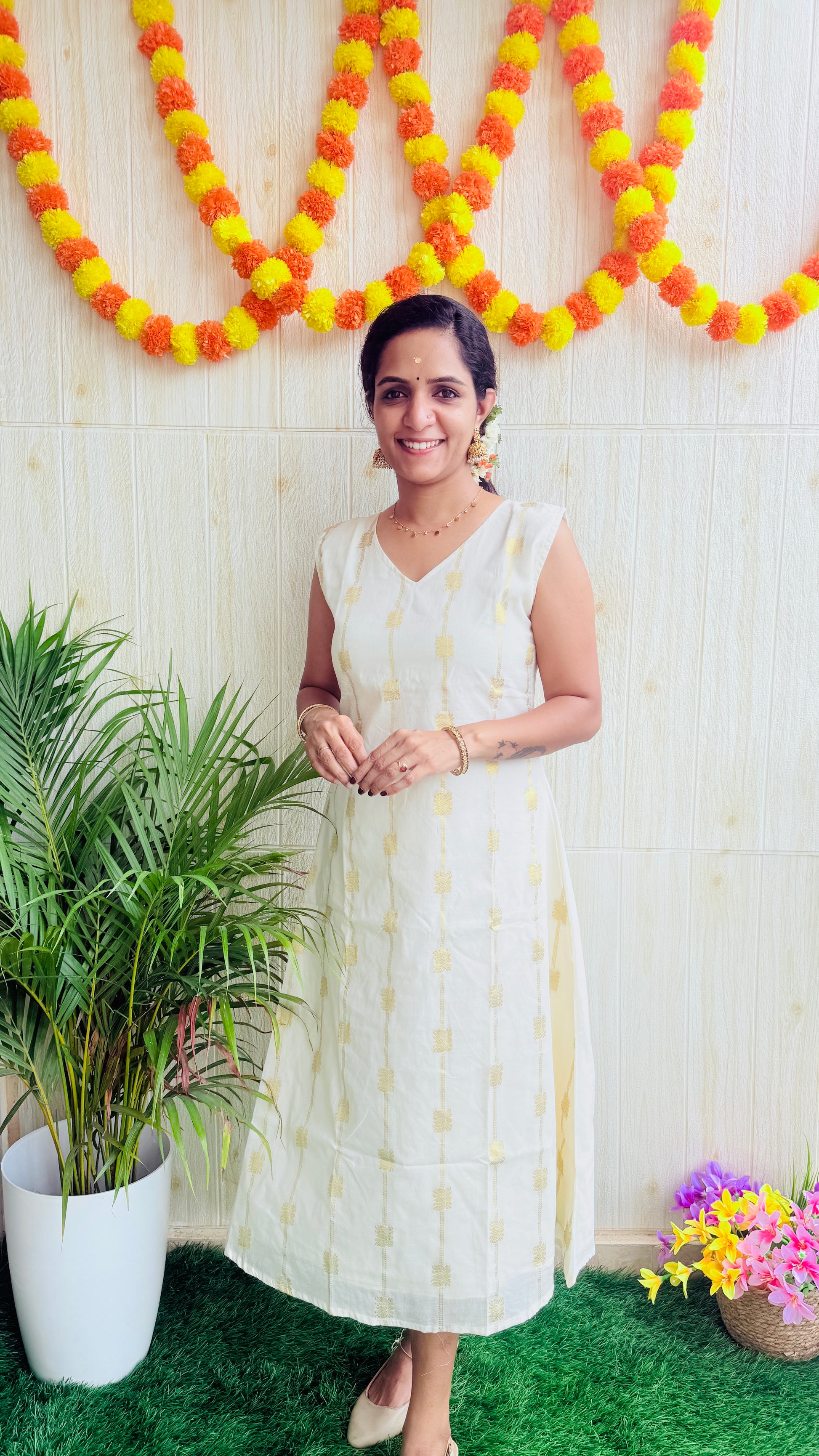Thara Onam Special Kurtii RG982