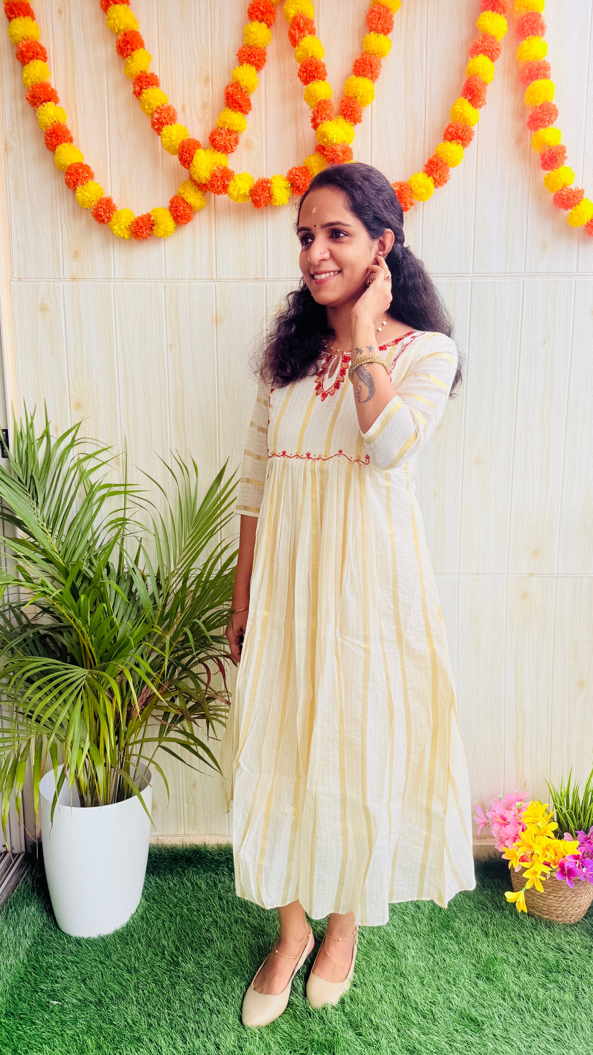 Madhavi Onam Special Kurtii RG986