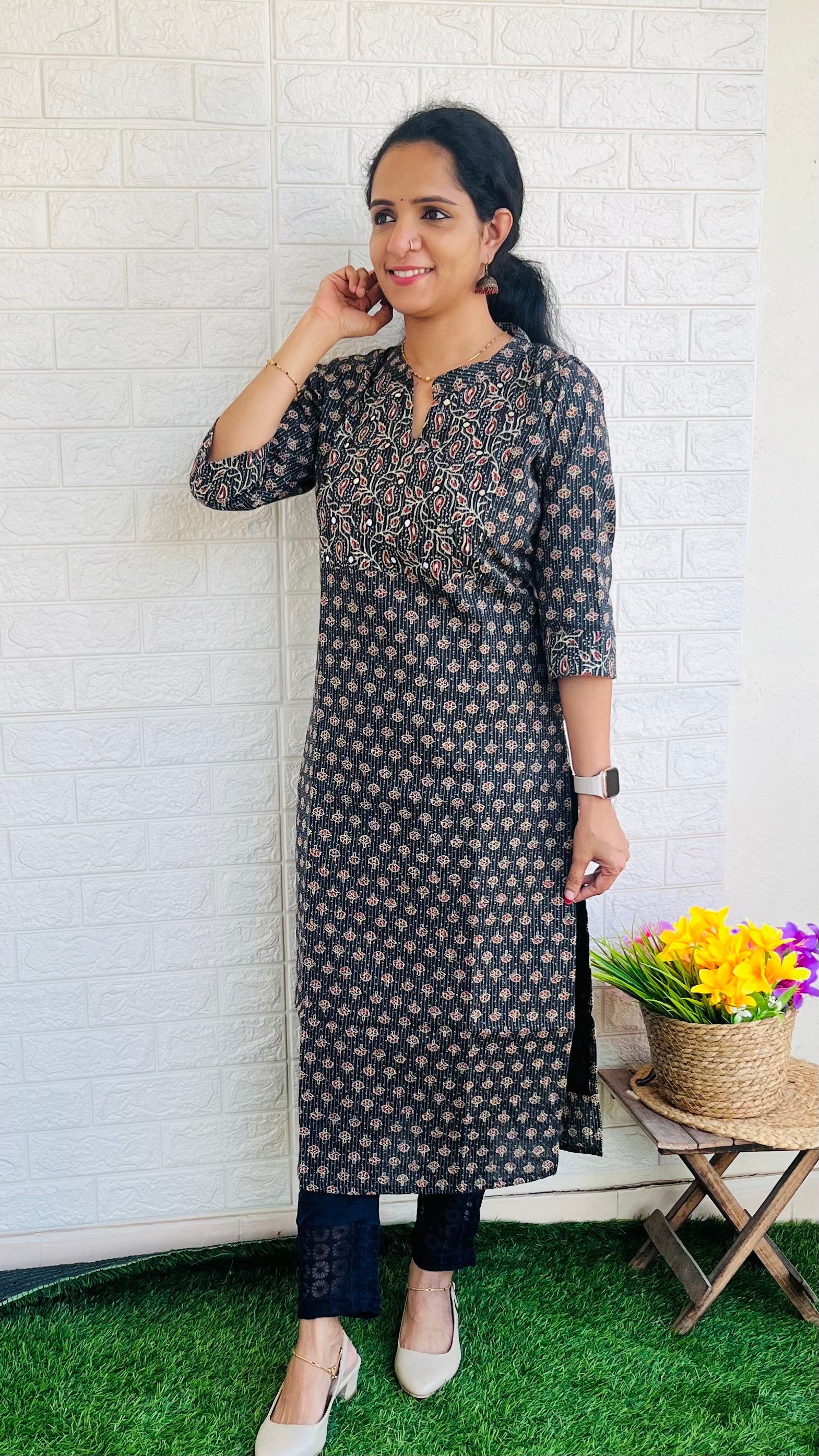 RG511 Kantha Cotton Slitted Kurti