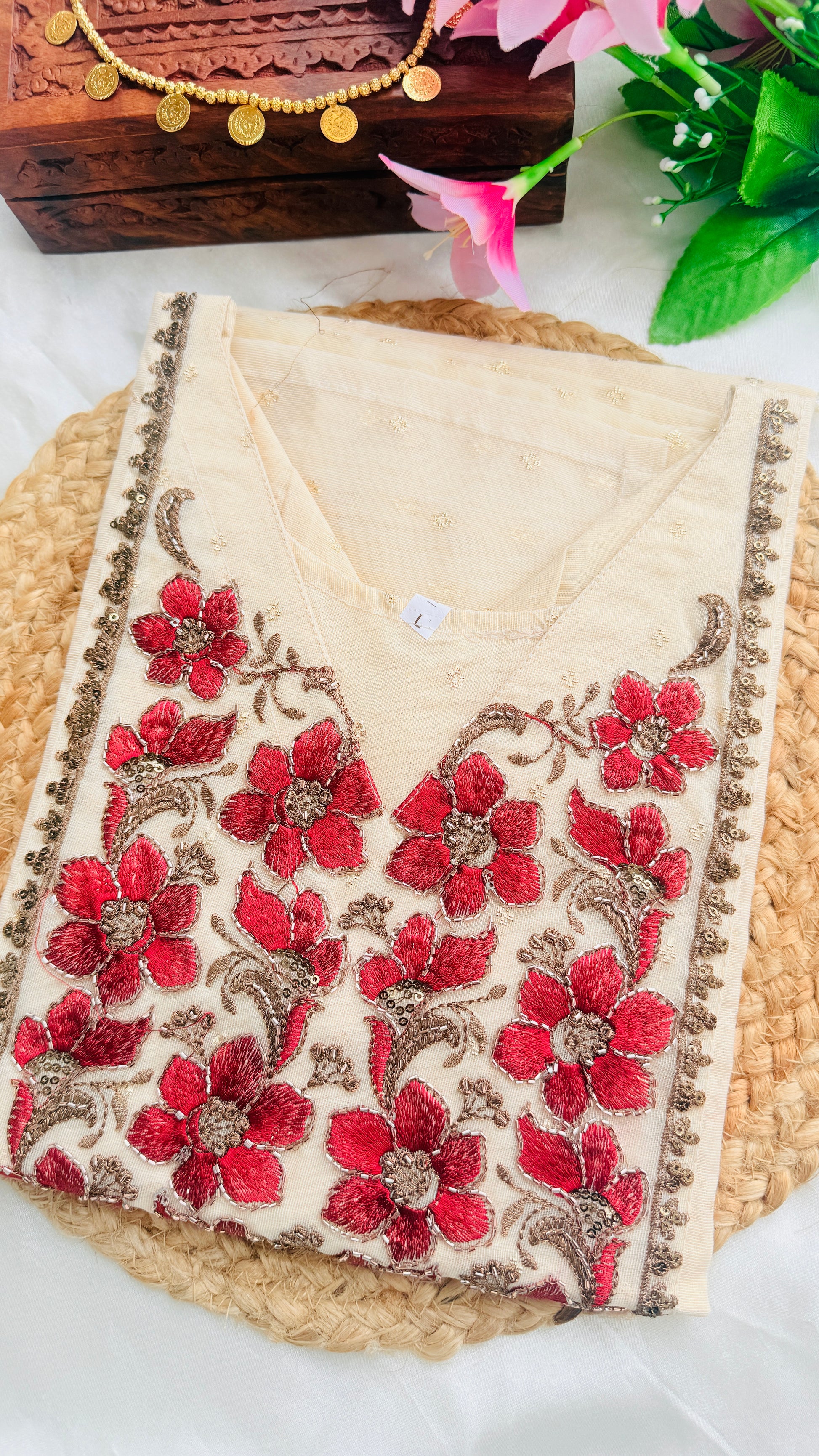Vaakapoo Onam Special Kurtii RG969