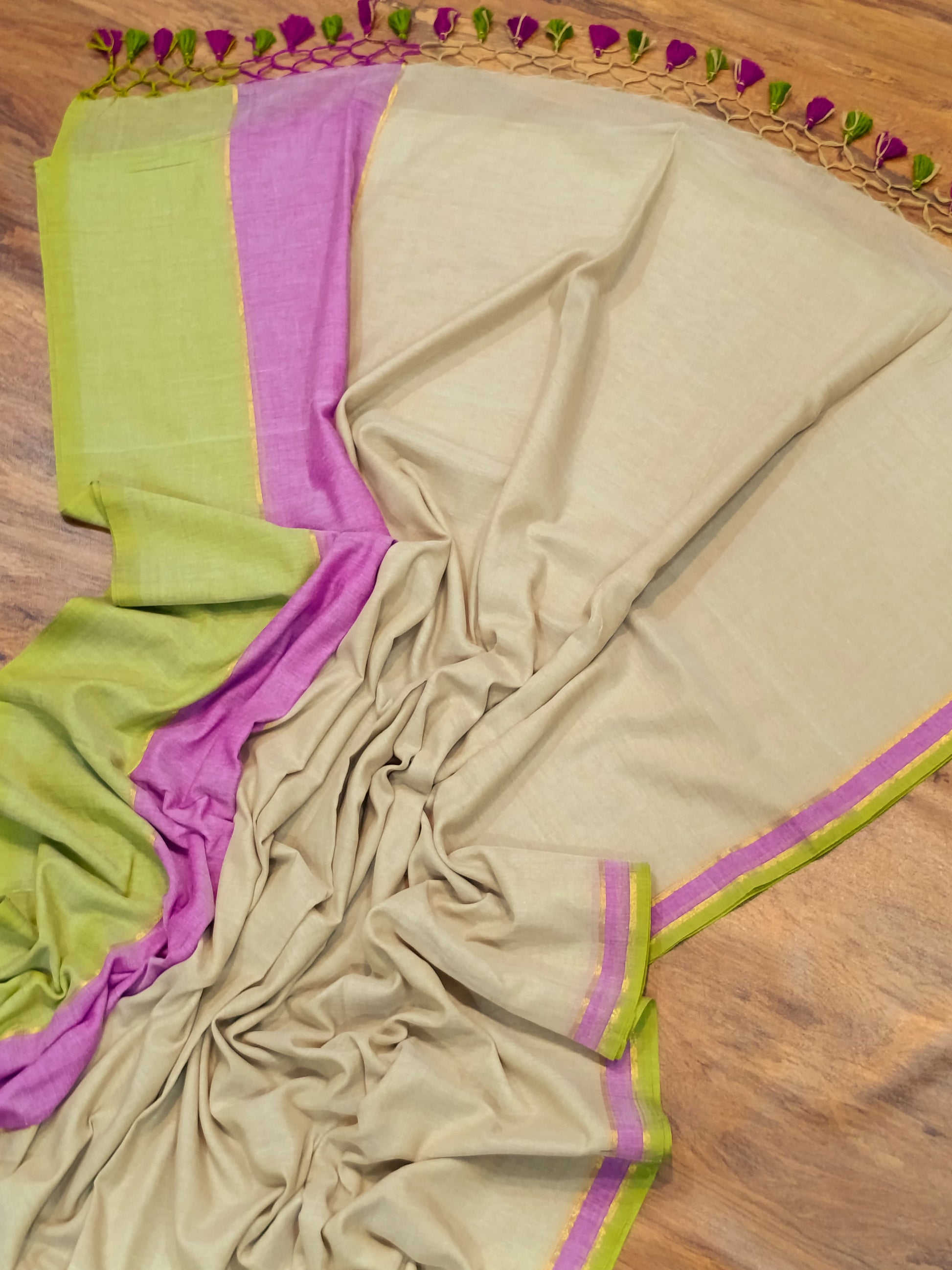 Vijaya Mul Cotton Saree RG974