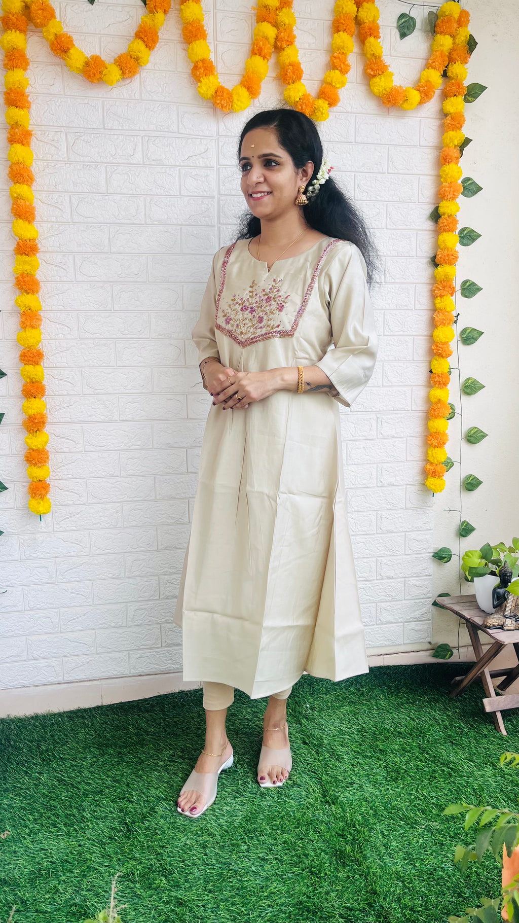 Kerala Kasavu Kurthi