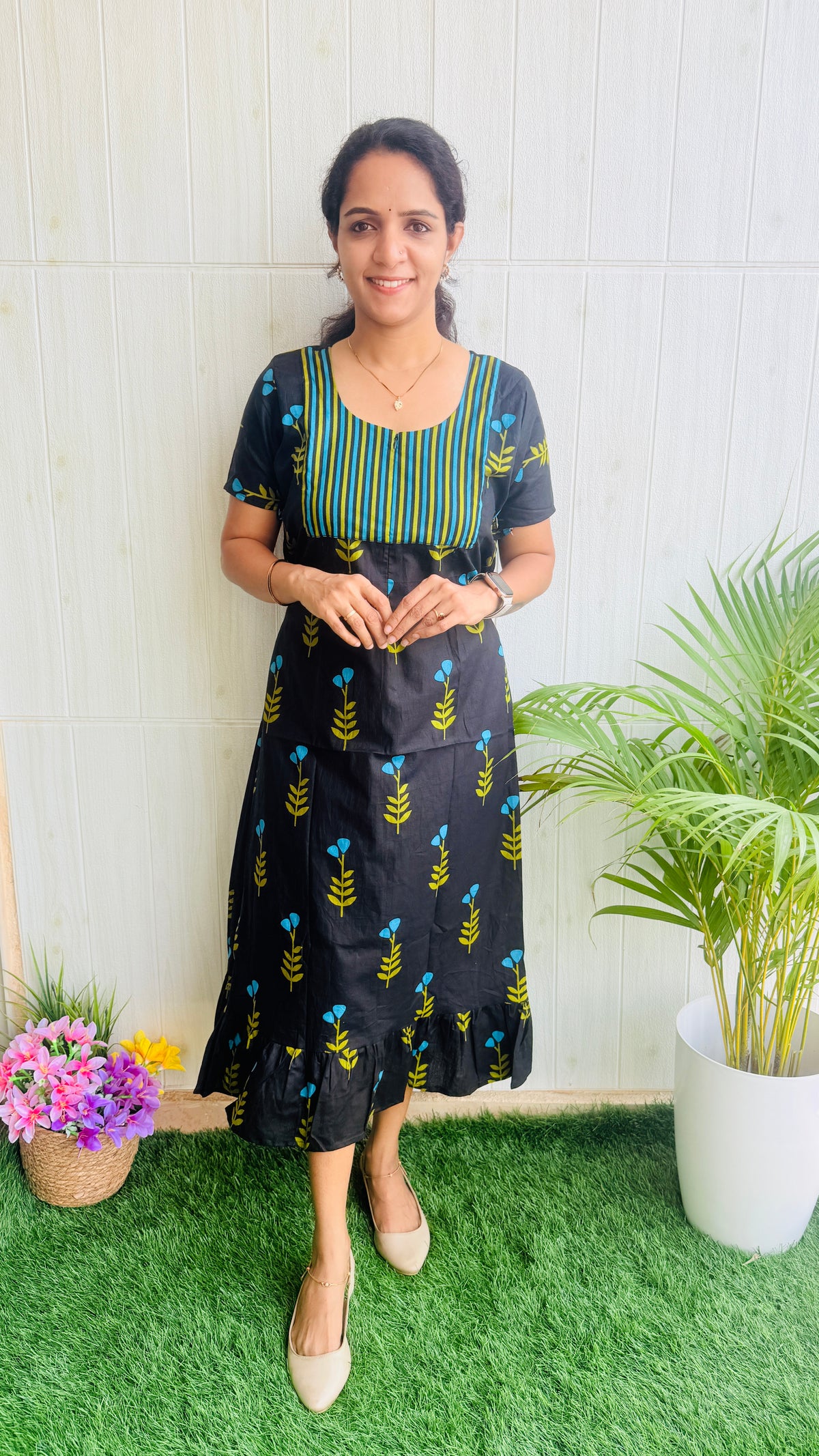 Feeding Black Blossom Frock RG1009