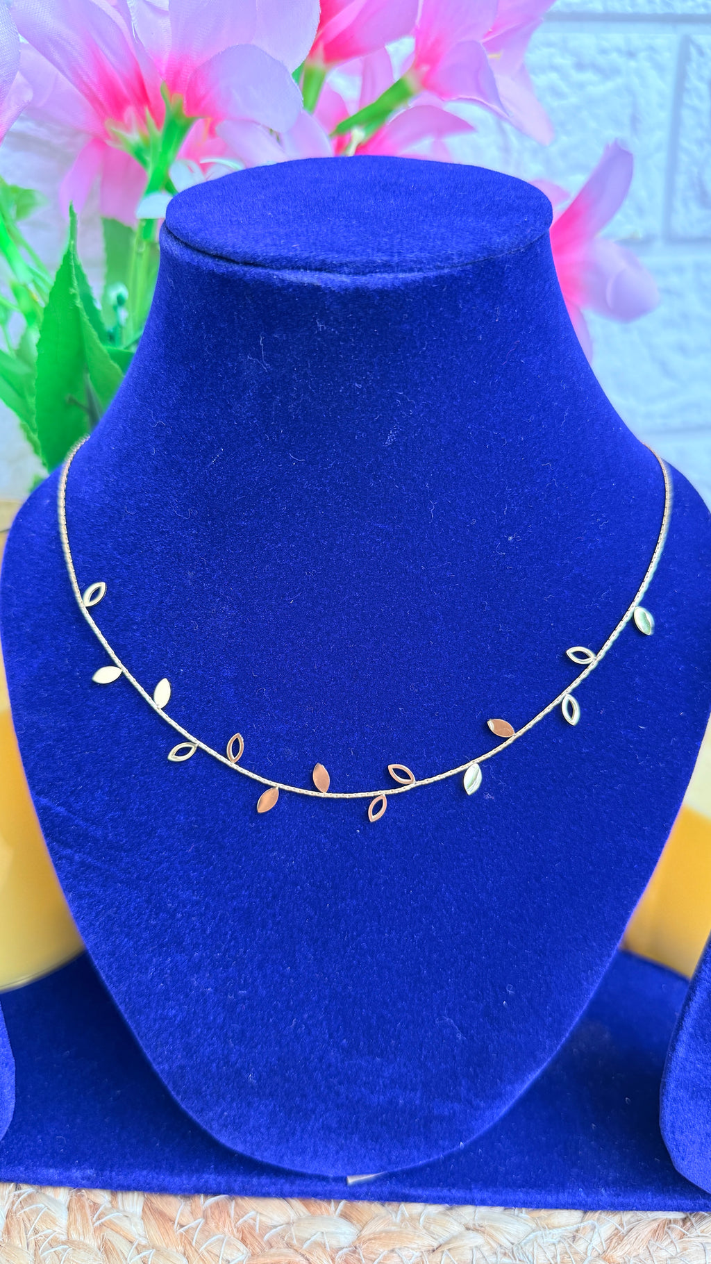 Petals Anti Tarnish Neckchain RJ69