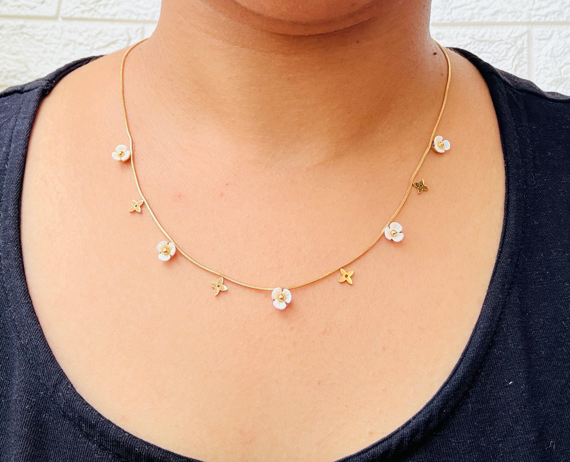 Tiny blooms Anti tarnish stainless steel neck Chain RJ88