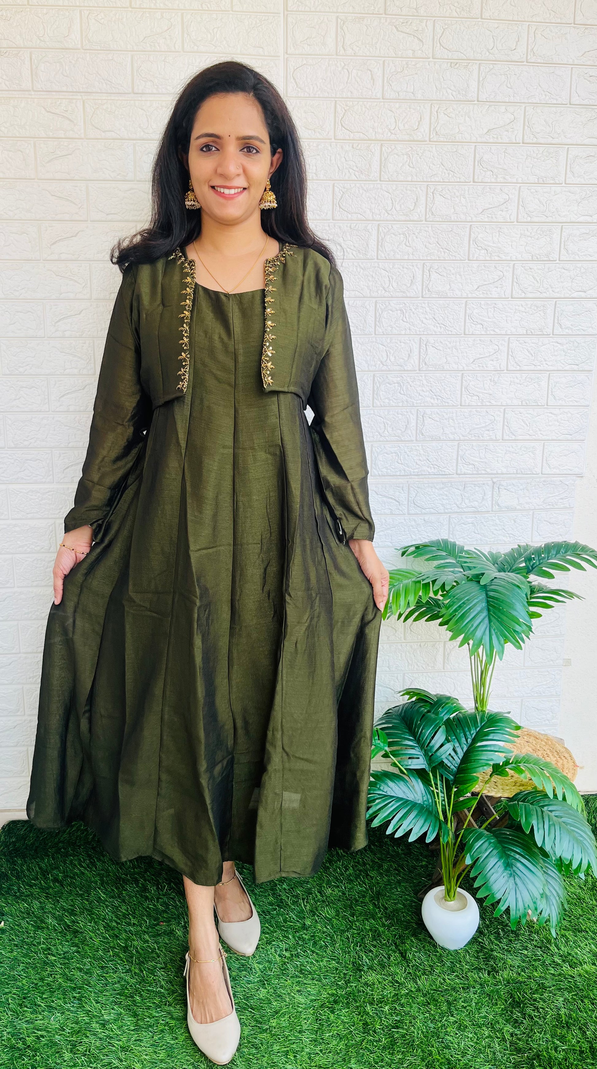 Removable jacket aline kurti with handwork Green RG521