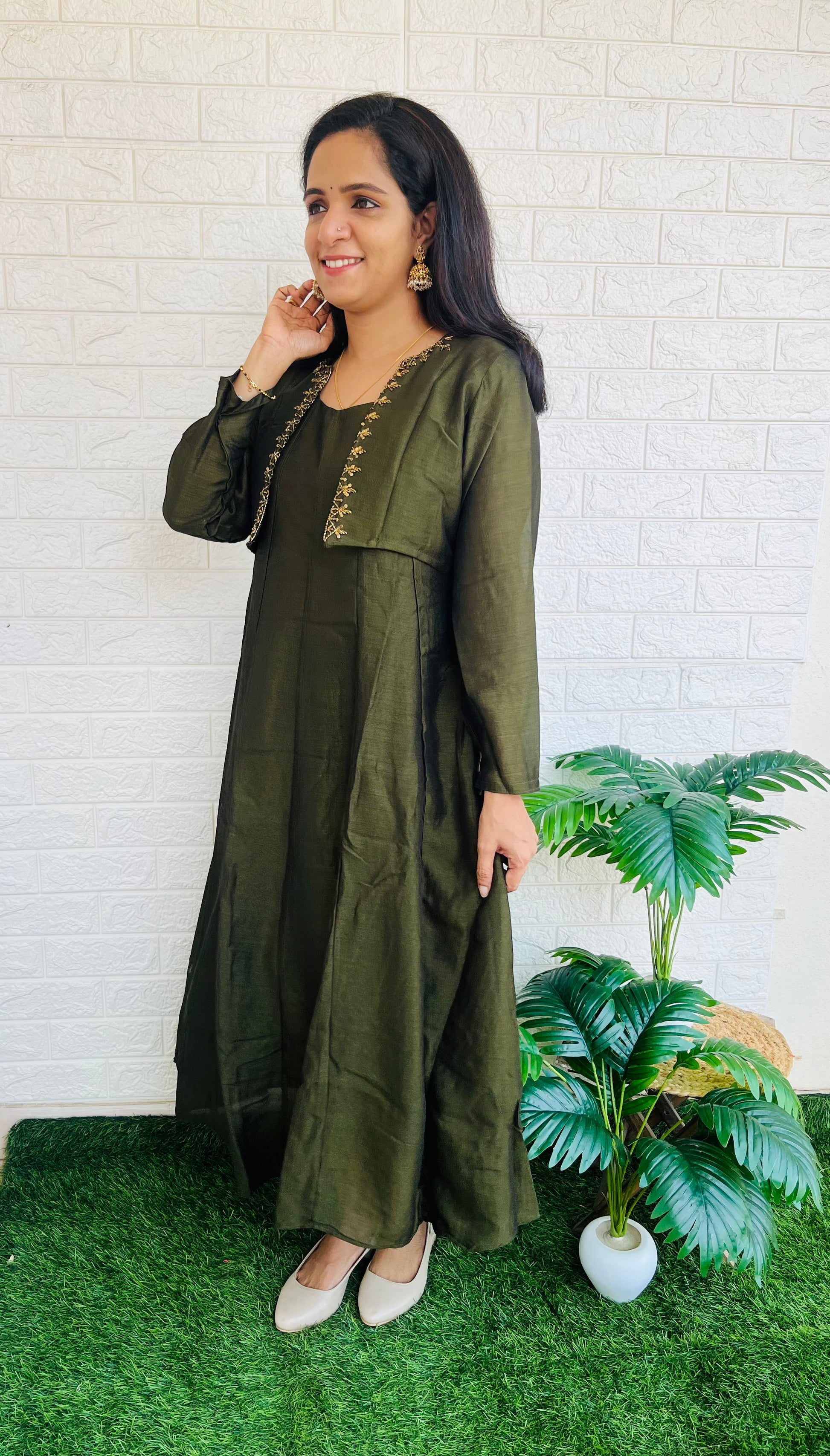 Removable jacket aline kurti with handwork Green RG521
