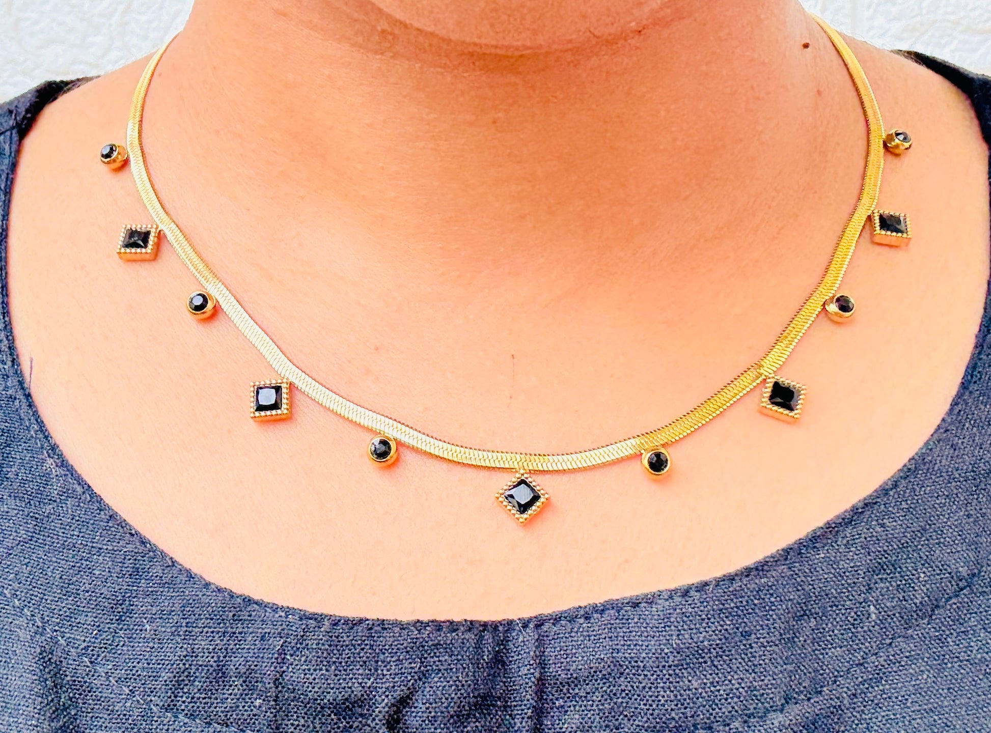 Midnight Glow Anti tarnish stainless steel neck Chain RJ107