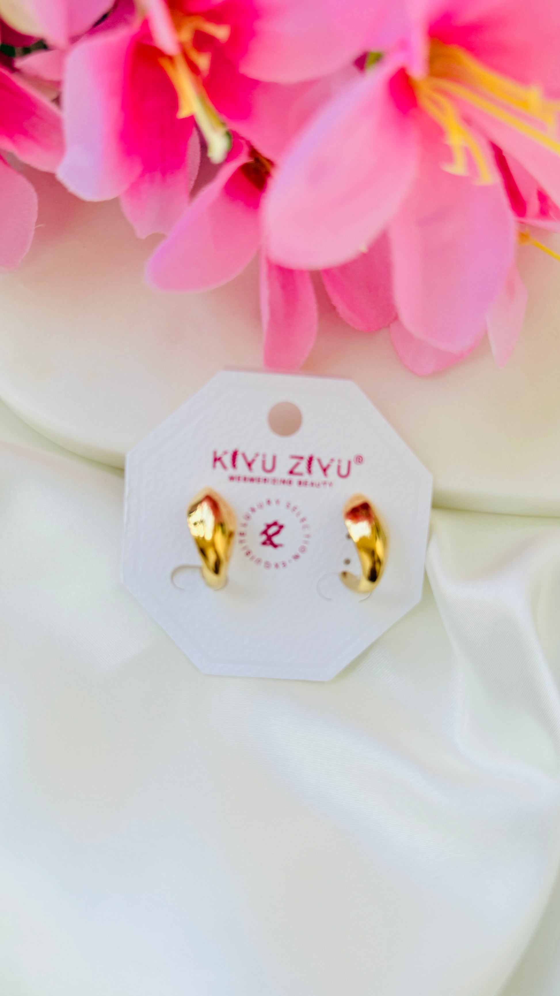 Golden Curve Anti tarnish stainless Earrings RJ156