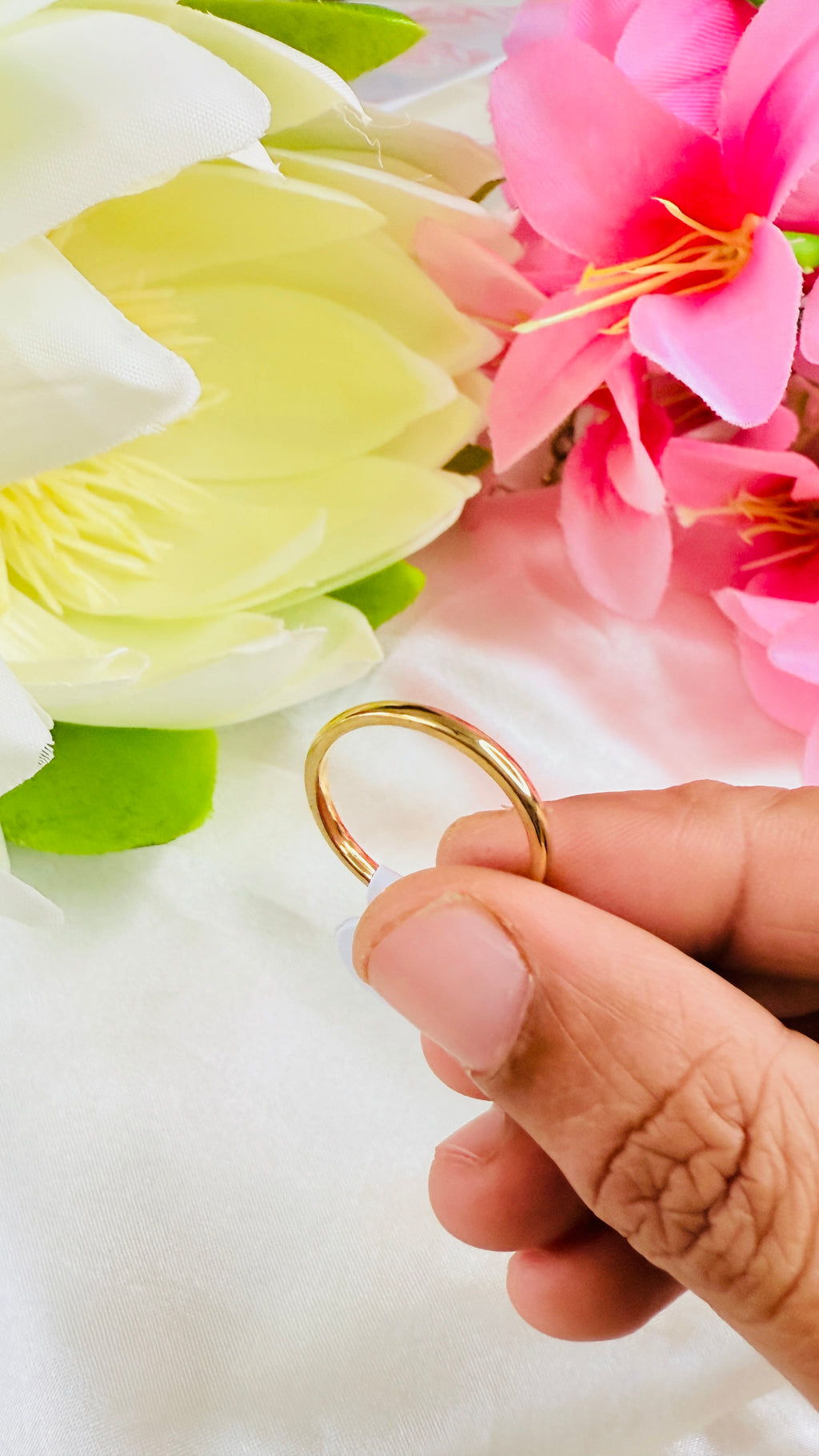Aura Gold Unisex Antitarnish Ring RJ225
