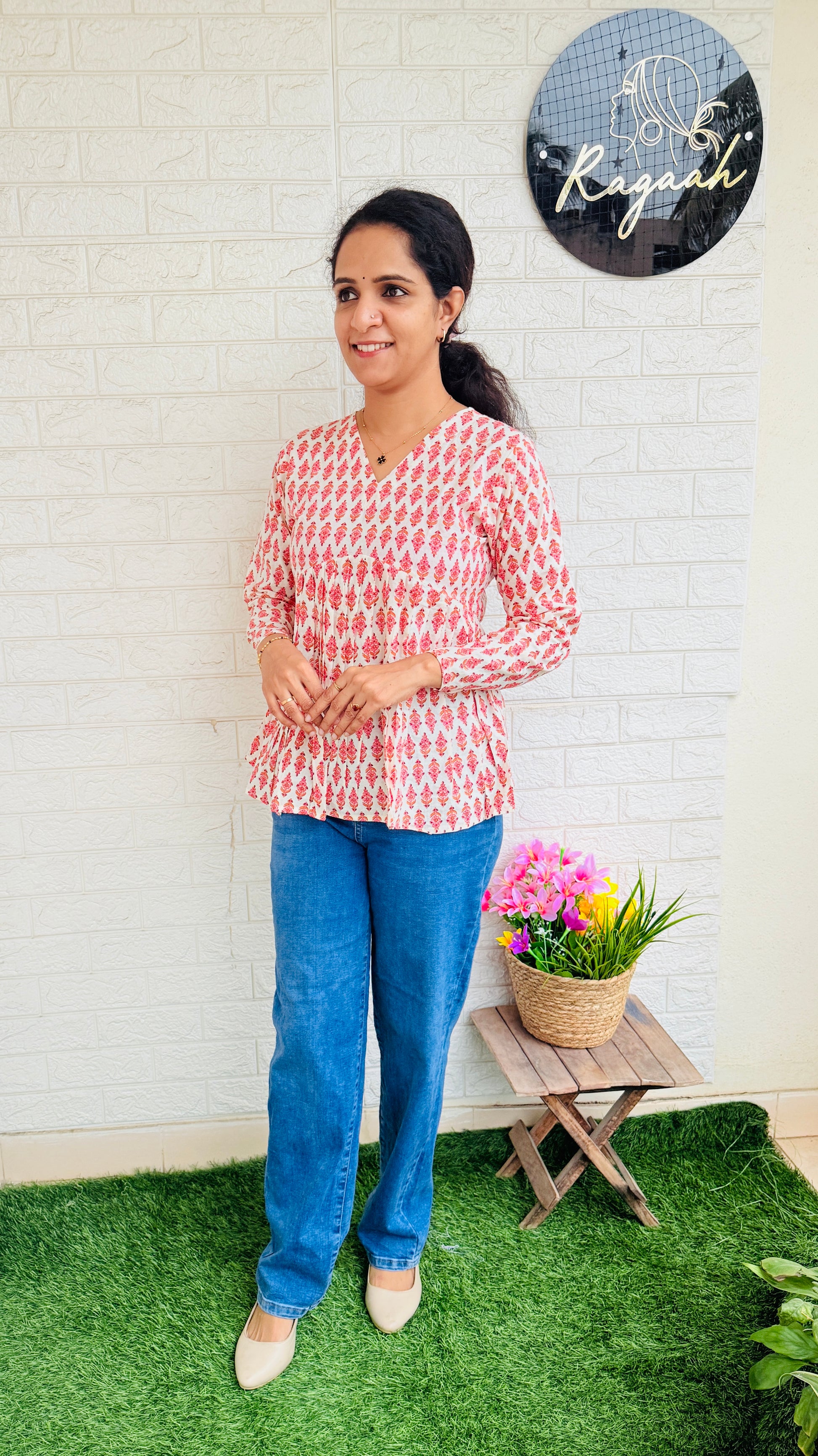 Printed Cotton Aliya Cut Full Sleeve Short Kurti RG852 White