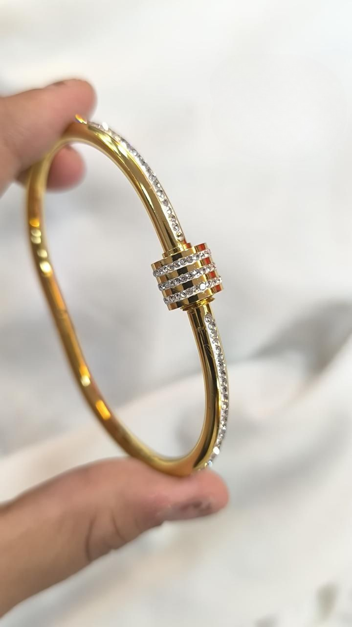 Twinky Antitarnish Bangle RJ76