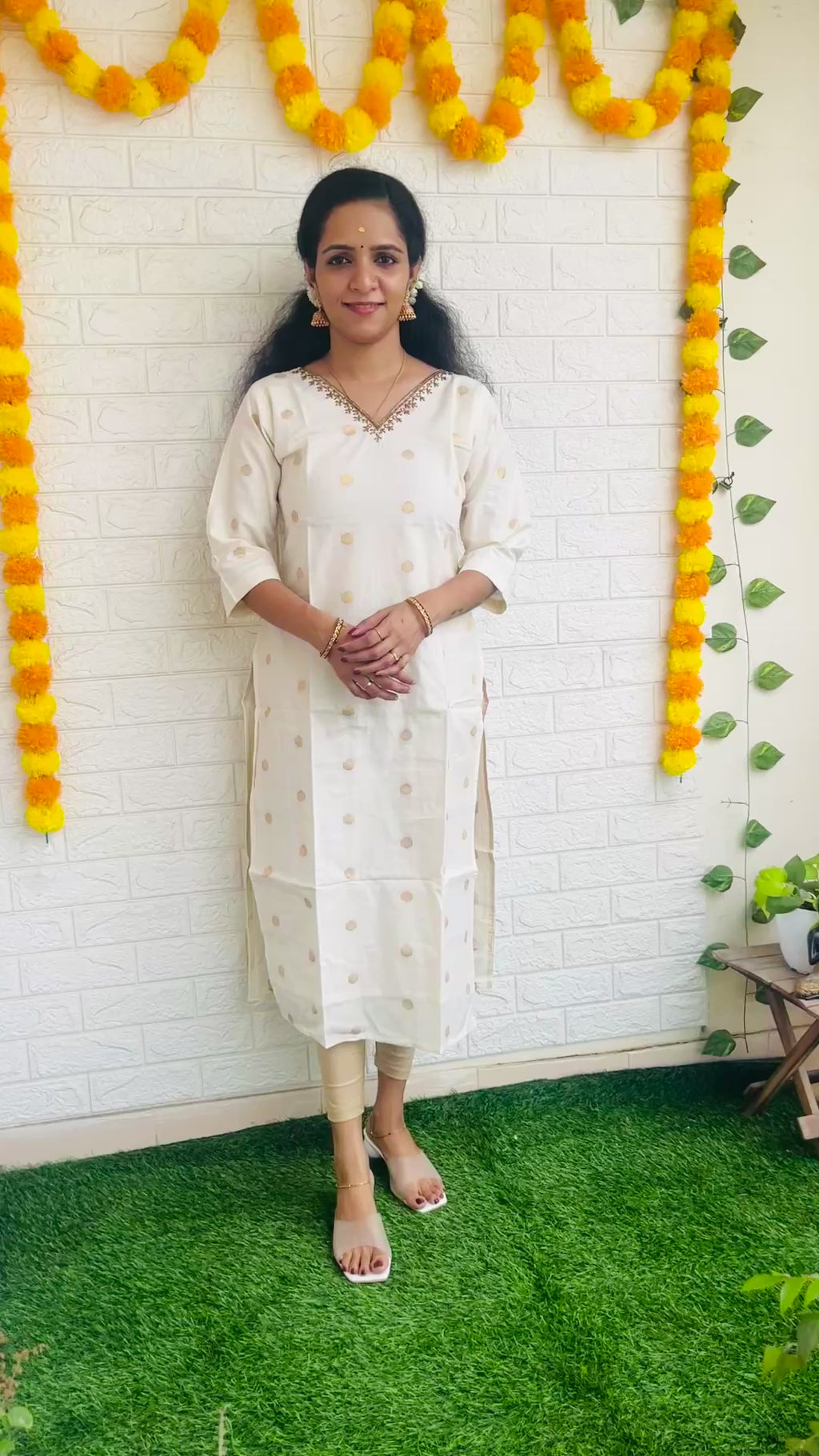 Kerala Kasavu Kurthi